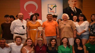 Manavgat Kent Tiyatrosu yeni döneme merhaba dedi
