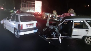Manavgatta trafik kazası: 2 yaralı