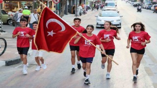 Manisada ‘15 Temmuz Sancak Koşusu büyük bir coşkuyla gerçekleştirildi