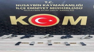 Mardinde 5 adet tabanca ve uyuşturucu ele geçirildi