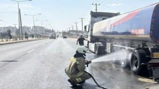 Mardinde yakıt yüklü tanker alev aldı