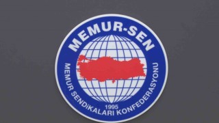 Memurların yürüyüşü valilik engeline takıldı