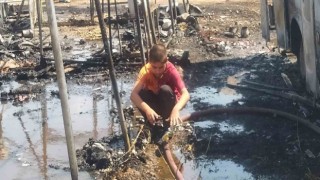 Mevsimlik işçilerin kaldığı çadırlarda yangın çıktı