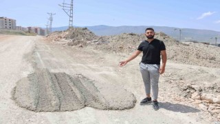 Mikserin yola beton döktüğü anlar kamerada