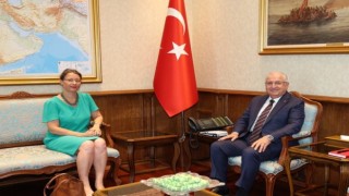 Milli Savunma Bakanı Güler, Fransa Büyükelçisi Dumontu kabul etti