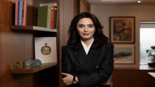 Moodys Şekerbankın notlarını üç kademe birden yükseltti