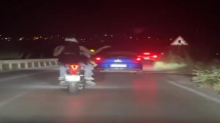 Motosiklet üzerinde dans etti, ne kural tanıdı ne çevredekileri dinledi
