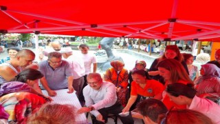 Muğlada aşure ayı etkinlikleri devam ediyor, pazara gelenlerin ağzı tatlandı