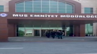 Muşta 36 yıl 11 ay hapis cezasıyla aranan 2 şahıs yakalandı