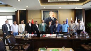 Mustafa Bozbey: Hayalini kurduğumuz Bursasporu sahada göreceğiz