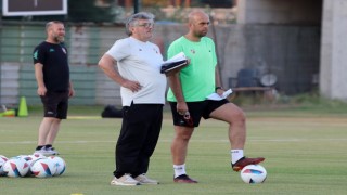 Mustafa Reşit Akçay: “Mücadele etmeyenin takımda yeri yok”
