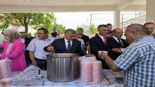 Niğde Şehit Aileleri Derneğinden aşure ikramı