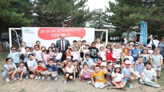 Nilüferde 300 çocuk ‘Biz Bu Yaz Kütüphanedeyiz etkinliğinde buluştu