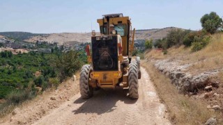 Nizip Belediyesinin kırsaldaki hizmetleri sürüyor