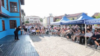 Odunpazarında pandomim gösterisi büyük ilgi gördü