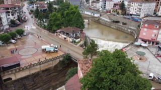 Orduda selin yaraları sarılıyor
