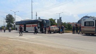Osmancıkta yolcu otobüsü ile otomobil çarpıştı: 1 yaralı