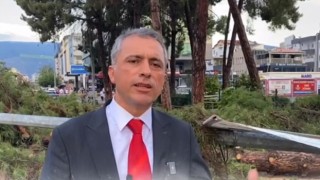 Osmaniye'de Şiddetli Fırtına Elektrik Kesintilerine Neden Oldu