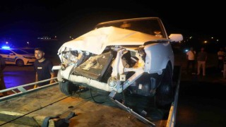 Otomobil ile üç tekerlekli motosiklet çarpıştı: 6 yaralı