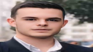 Otomobilin durağa çarptığı kazada ölen sürücünün kimliği tespit edildi