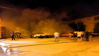 Otoparktan yükselen alevler 7 aracı kül etti