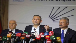 Özgür Özel: “Biz paradan 6 sıfır atmayacağız, bir sıfır atacağız”