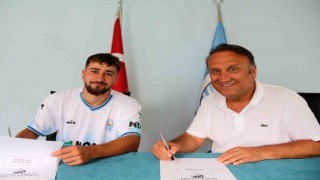 Pazarspor, Göktuğ Yılmazın sözleşmesini yeniledi