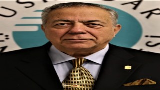 Prof. Dr. emekli Albay İbrahim Öztek yıl dönümünde Kıbrıs Barış Harekatını anlattı