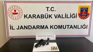Ruhsatsız tabanca ile yakalanan 3 kişi serbest kaldı