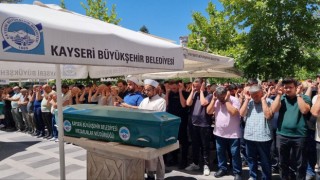 Saadet Partili Murat Küçük toprağa verildi