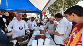 Şahinbey Belediyesi aşure geleneğini sürdürüyor