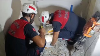 Şanlıurfada itfaiyeden civciv operasyonu