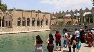 Şanlıurfada sıcak hava etkisini sürdürüyor