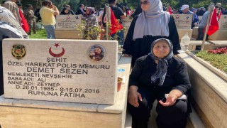 Şehit Demet Sezenin annesi Köşker: “Ciğerimi, kuzumu bana versinler, ben dünyadan vazgeçerim”