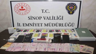 Sinopta işyerinden hırsızlık zanlıları yakalandı