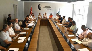 Sokak hayvanları için bir araya geldiler