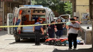 Sokak ortasında başından silahla vurularak öldürülen Hilalin kız kardeşi konuştu