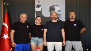 Sökenin Sultanları “Söke Belediye Saldos Voleybol Takımı” adıyla devam edecek