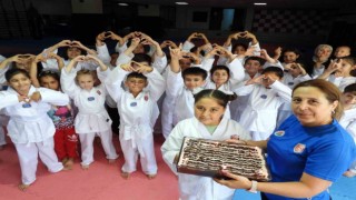 Spor yaparken sosyalleşiyorlar