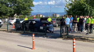 Sürücü Dur ihtarına uymayınca kovalamaca hastanede bitti: 1 yaralı, 2 gözaltı
