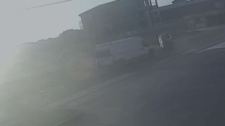 Triportör ile panelvan minibüs çarpıştı: 2 yaralı