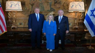 Trump ve Netanyahu, Florida'da bir araya geldi