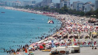 TÜİK: “Yerli Turist Sayısında Düşüş, Harcamalarda Büyük Artış”
