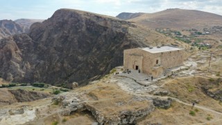 Türk mimarisinin Anadoluda ki ilk örneklerinden biri, 844 yıldır ayakta