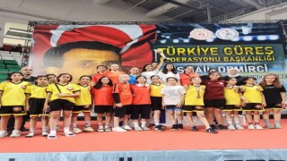 U-11 ve U-13 Türkiye Güreş Şampiyonası sona erdi