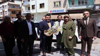Ulaştırma ve Altyapı Bakanlığı Yardımcısı Boyrazdan Oltululara istasyon müjdesi