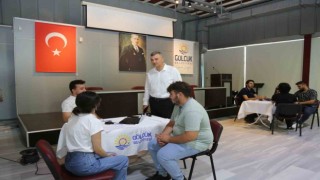 Üniversite adaylarına ücretsiz danışmanlık hizmeti