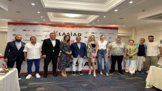 Ünlü modeller Lalelide boy gösterecek