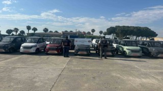 Usulsüz işlemlerle Türkiyeye sokulmak istenen 87 araç ele geçirildi