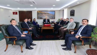 Vali Akkoyun, Mardine yeni atanan vali yardımcıları ve kaymakamları kabul etti